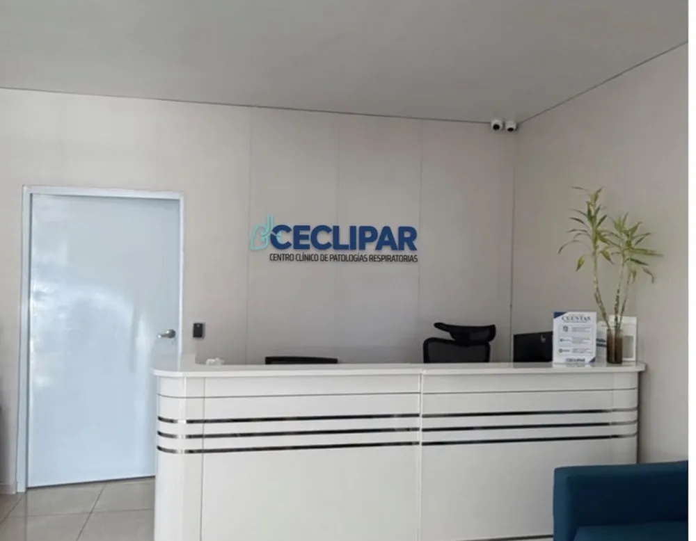 Recepción de CECLIPAR, centro clínico de patologías respiratorias